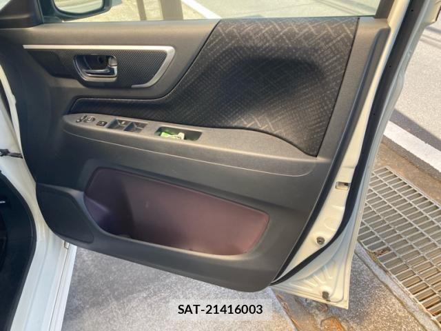 Honda N-WGN 2014-12 8231214-11