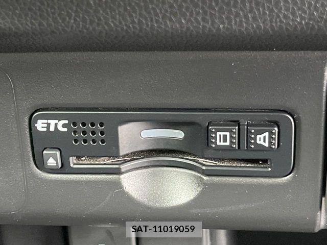 Honda N-WGN 2018-06 8231211-5