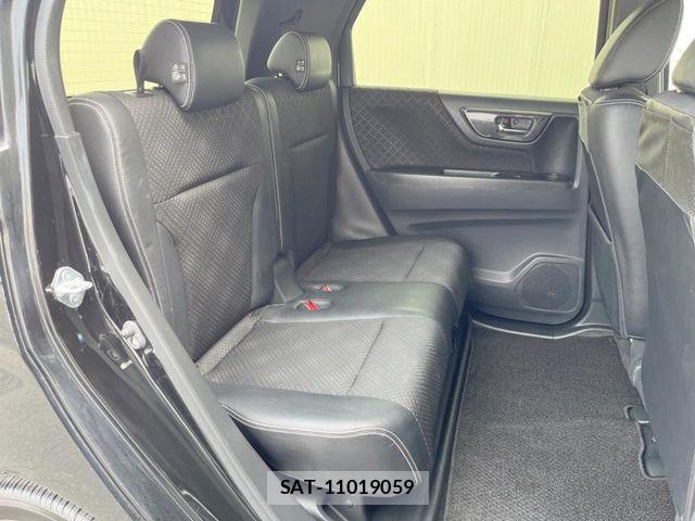 Honda N-WGN 2018-06 8231211-8