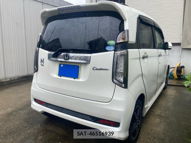 Honda N-WGN 2013-12 8231218-10