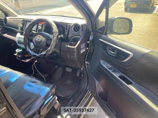 Honda N-WGN 2015-08 8231217-14