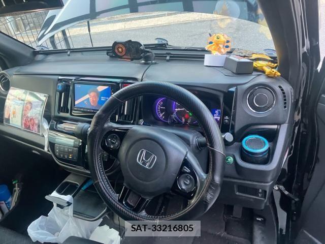 Honda N-WGN 2018-10 8246263-12