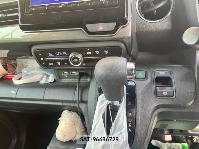 Honda N-WGN 2022-05 8246261-16