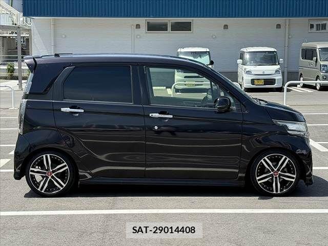 Honda N-WGN 2014-03 8316230-11