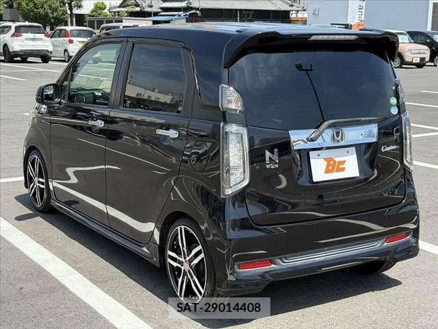 Honda N-WGN 2014-03 8316230-12