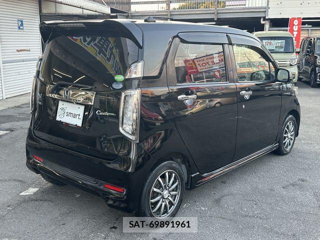 Honda N-WGN 2015-03 8334917-6