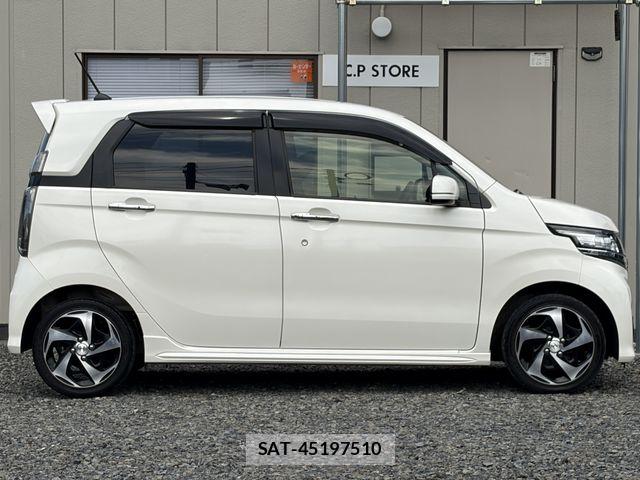 Honda N-WGN 2014-03 8337302-18