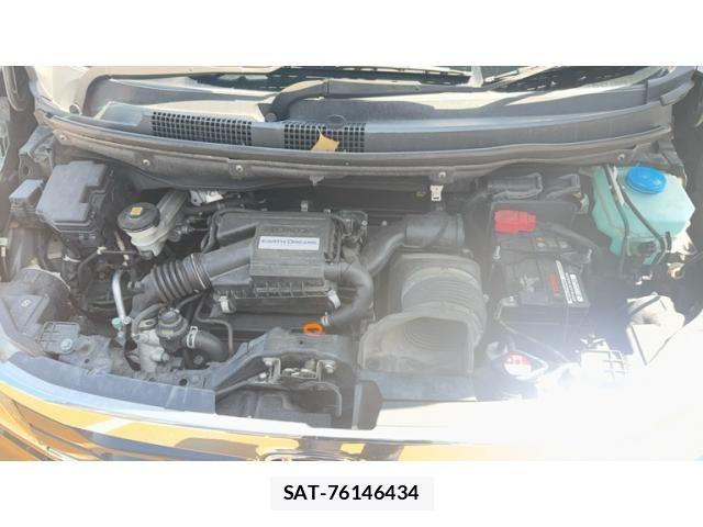 Honda N-WGN 2017-02 8337300-12