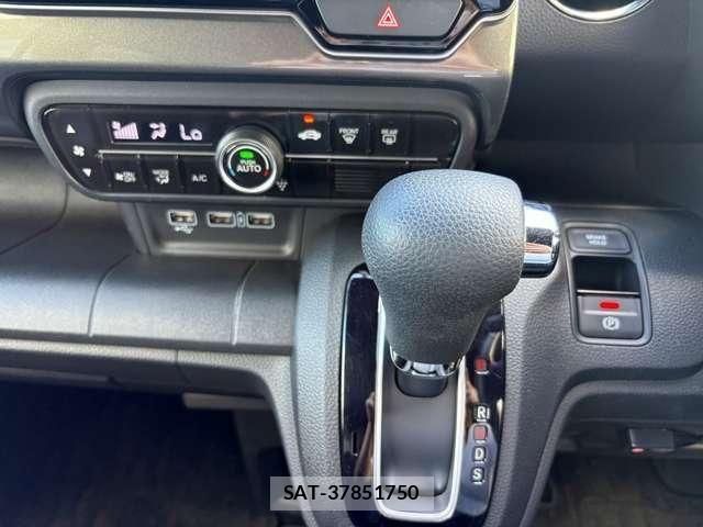 Honda N-WGN 2021-12 8414203-11