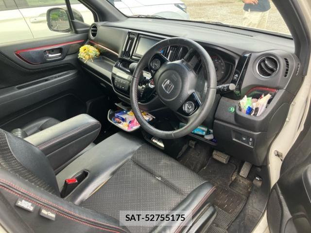 Honda N-WGN 2017-08 8414213-9