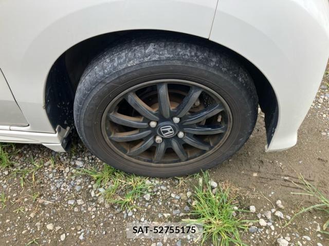 Honda N-WGN 2017-08 8414213-2
