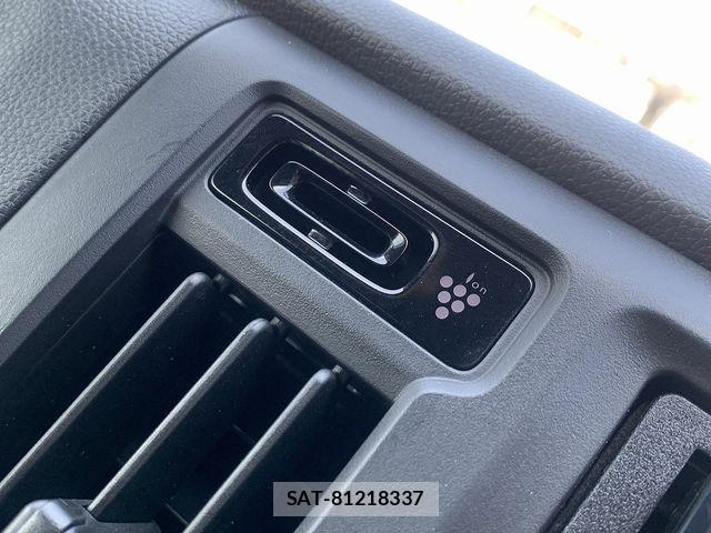 Honda N-WGN 2019-03 8438668-12