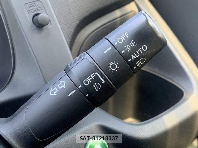 Honda N-WGN 2019-03 8438668-15