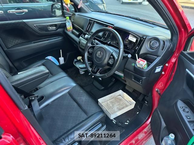 Honda N-WGN 2017-12 8438670-11