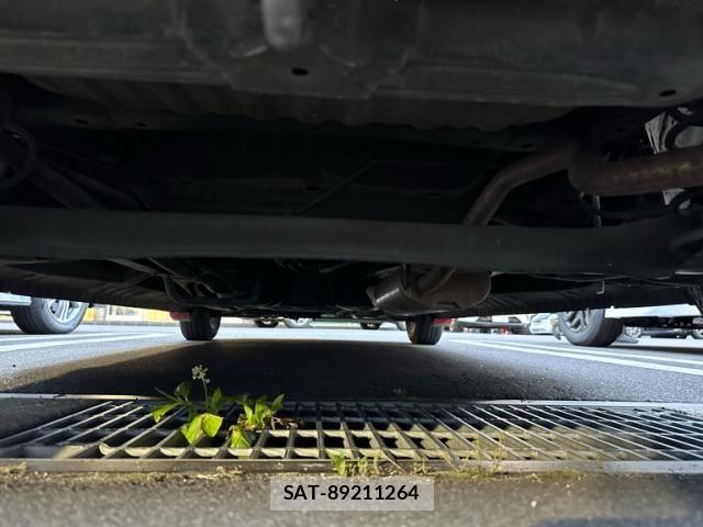 Honda N-WGN 2017-12 8438670-5