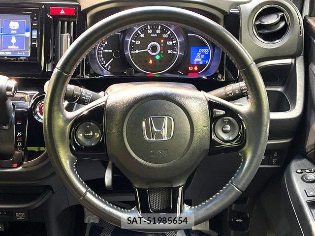 Honda N-WGN 2017-12 8458157-10