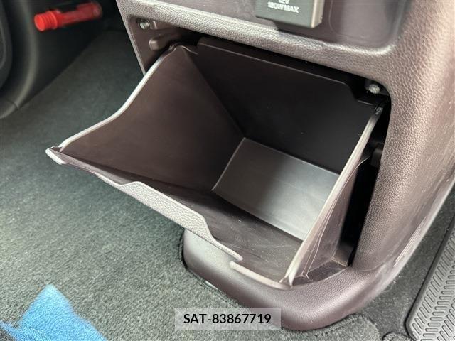 Honda N-WGN 2014-01 8485893-29