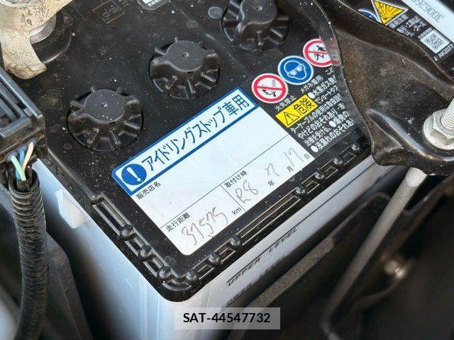 Honda N-WGN 2017-06 8526455-27