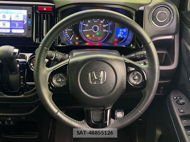 Honda N-WGN 2017-01 8526450-10