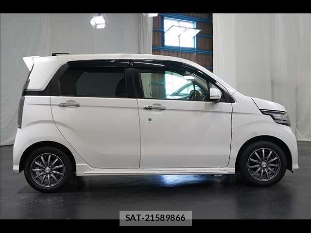 Honda N-WGN 2014-12 8526456-15