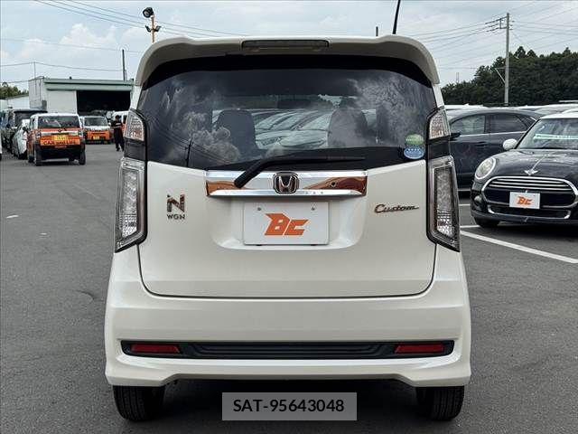 Honda N-WGN 2016-12 8563101-13