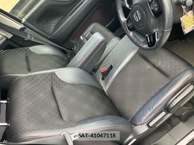Honda N-WGN 2016-01 8563102-11