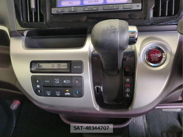 Honda N-WGN 2015-10 8628270-11