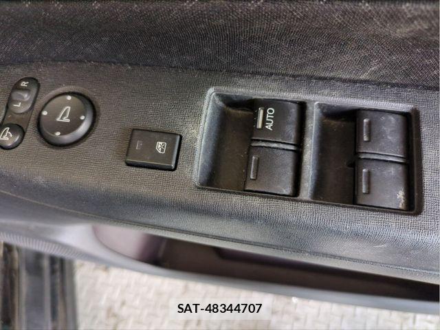 Honda N-WGN 2015-10 8628270-28