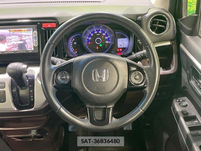 Honda N-WGN 2014-04 8628269-11