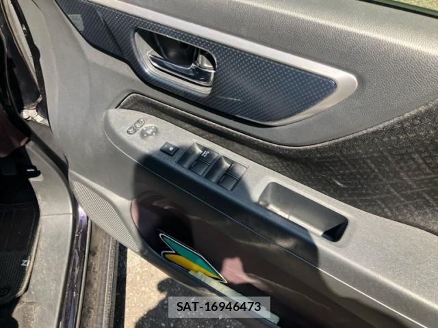 Honda N-WGN 2015-03 8628272-10