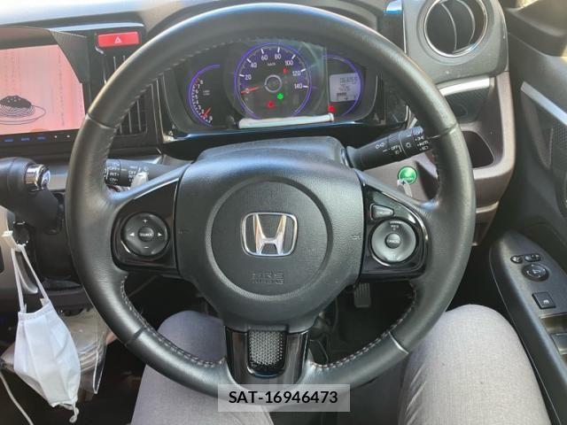 Honda N-WGN 2015-03 8628272-12
