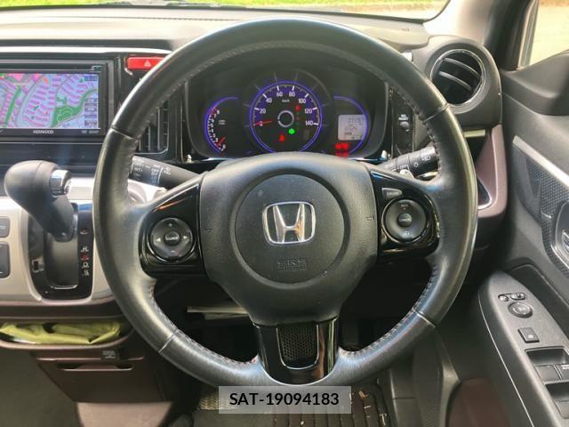 Honda N-WGN 2013-12 8660882-17