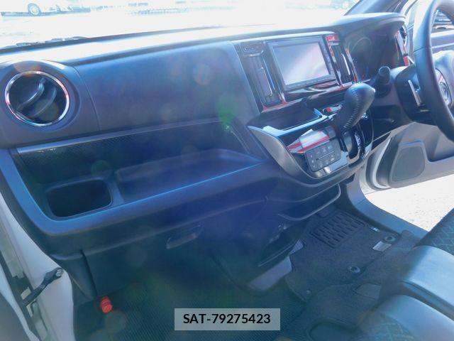 Honda N-WGN 2018-06 8660884-23