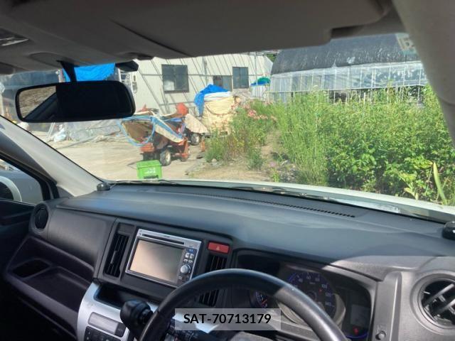 Honda N-WGN 2014-09 8745059-10