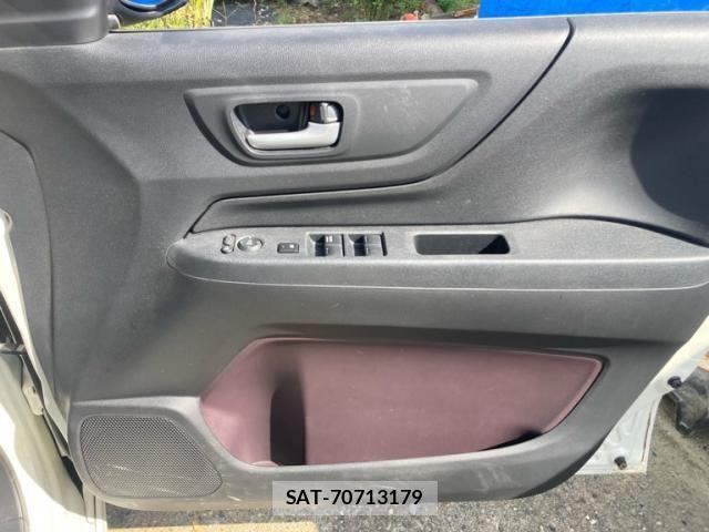 Honda N-WGN 2014-09 8745059-5