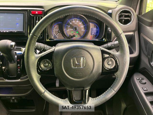 Honda N-WGN 2016-09 8745041-10