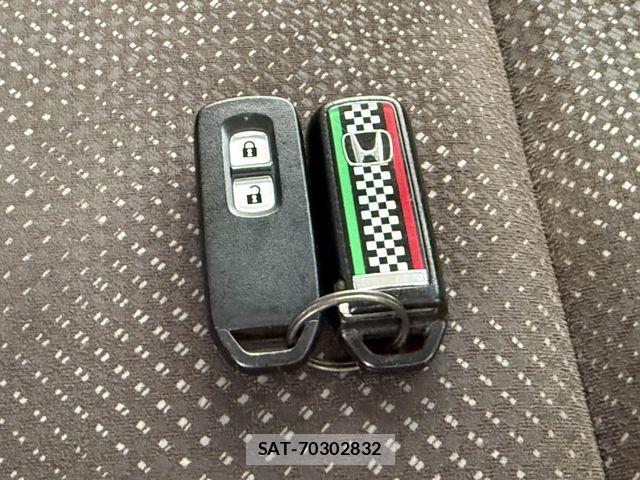 Honda N-WGN 2016-07 8745054-13