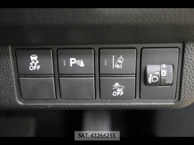Honda N-WGN 2020-10 8745036-6