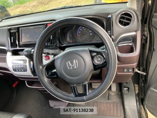 Honda N-WGN 2014-03 8781531-13