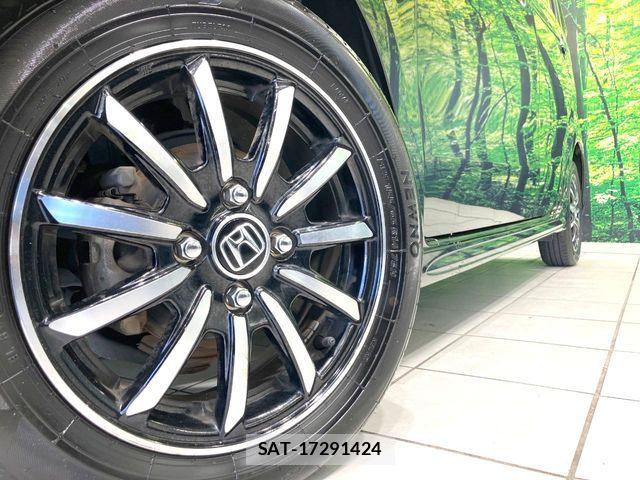 Honda N-WGN 2018-04 8830971-12