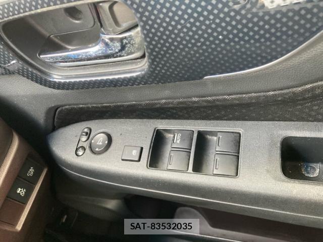 Honda N-WGN 2014-03 8850288-21