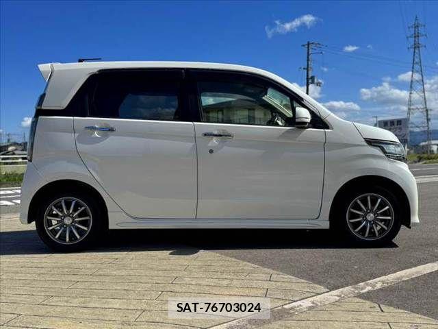 Honda N-WGN 2015-11 8871786-11