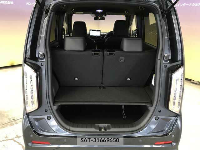Honda N-WGN 2023-09 8871785-12