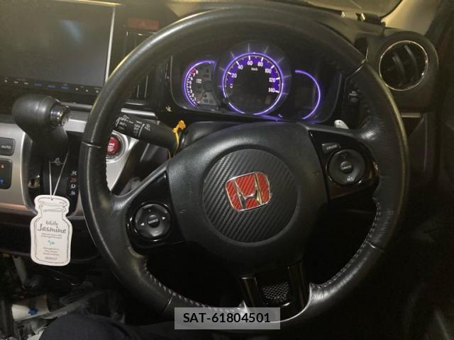 Honda N-WGN 2014-04 8881433-16