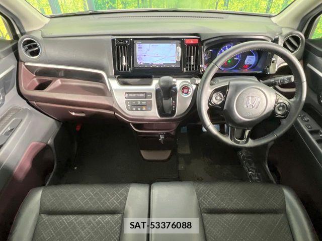 Honda N-WGN 2015-01 8881430-2