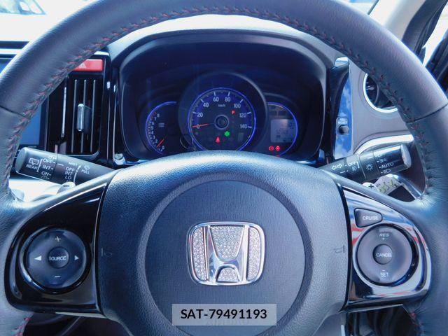 Honda N-WGN 2014-10 8884133-18
