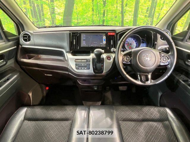 Honda N-WGN 2014-03 8884131-1