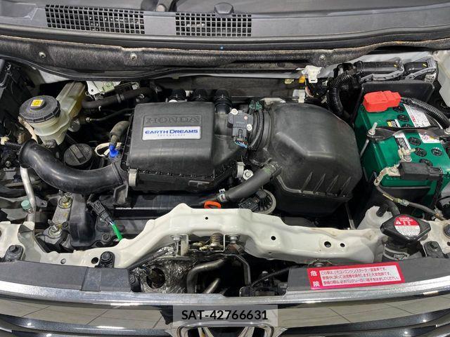 Honda N-WGN 2017-12 4975472-17