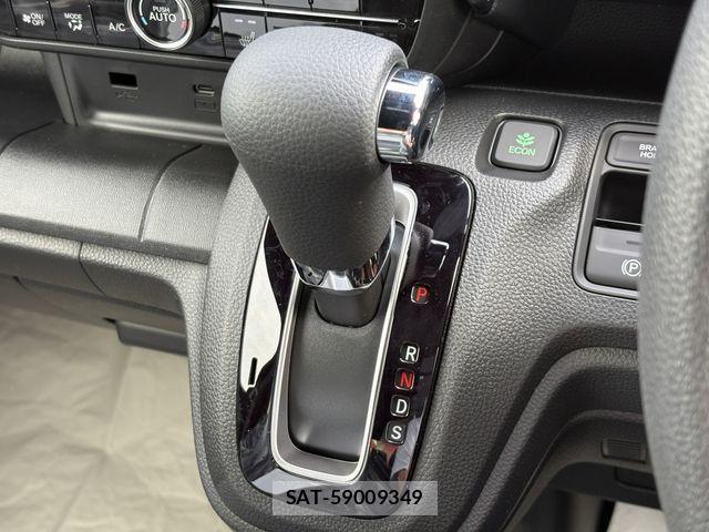 Honda N-WGN 2026-05 8131781-23
