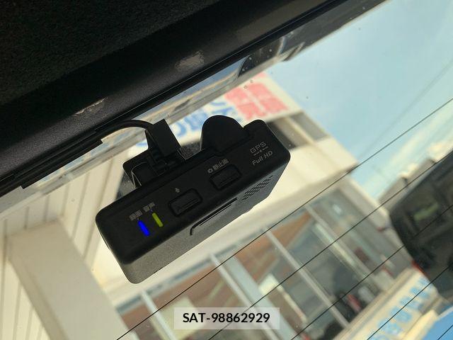 Honda N-WGN 2019-08 8209423-23